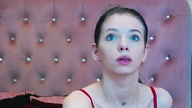 PeachyElla26 online show from February 22, 2026, 11:56 am