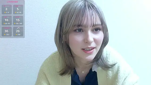 Snapshot of e_ri_ka93 chatting on March 23, 2026, 3:23 pm e ri ka93 online show from March 23, 2026, 3:23 pm