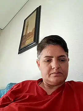 Snapshot of Sony28v chatting on June 17, 2026, 6:35 am Sony28v online show from June 17, 2026, 6:35 am