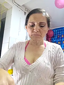 Alexamontiel  online show from March 10, 2026, 1:48 pm