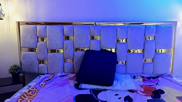 Snapshot of _angela45cute chatting on March 16, 2026, 3:58 am angela45cute online show from March 16, 2026, 3:58 am