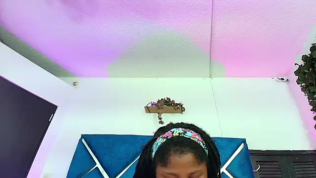 Snapshot of AlexaRousse4u chatting on April 2, 2026, 1:57 am AlexaRousse4u online show from April 2, 2026, 1:57 am