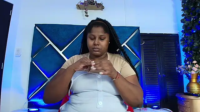 Snapshot of AlexaRousse4u chatting on May 6, 2026, 10:25 pm AlexaRousse4u online show from May 6, 2026, 10:25 pm