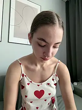 Snapshot of _Patricia_P chatting on April 2, 2026, 4:08 am Patricia P online show from April 2, 2026, 4:08 am