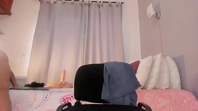 Britanny W online show from June 10, 2026, 7:37 pm