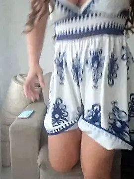 Snapshot of giloirinha5 chatting on March 31, 2026, 1:46 pm giloirinha5 online show from March 31, 2026, 1:46 pm