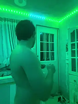 Snapshot of PeterParker99 chatting on February 11, 2026, 6:13 am PeterParker99 online show from February 11, 2026, 6:13 am