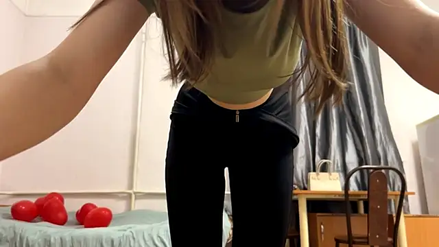 Snapshot of VickieKush chatting on February 20, 2026, 3:14 pm VickieKush online show from February 20, 2026, 3:14 pm