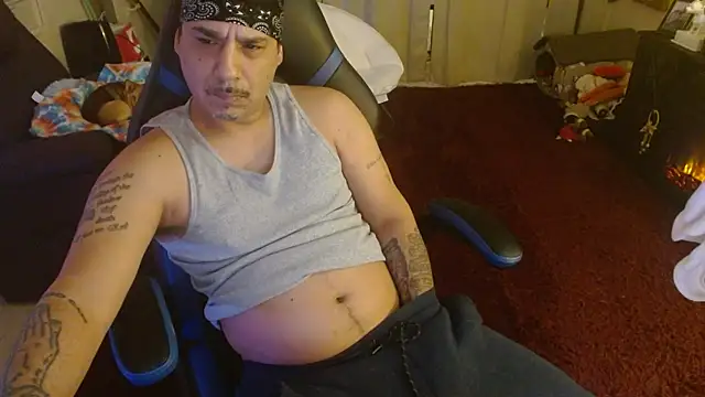 kcarll2026 online show from February 9, 2026, 7:45 pm