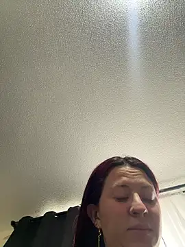 Snapshot of Zoe_firee chatting on February 12, 2026, 12:05 pm Zoe firee online show from February 12, 2026, 12:05 pm