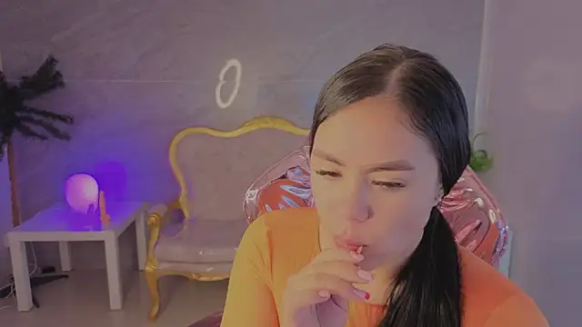  online show from April 6, 2026, 1:12 pm