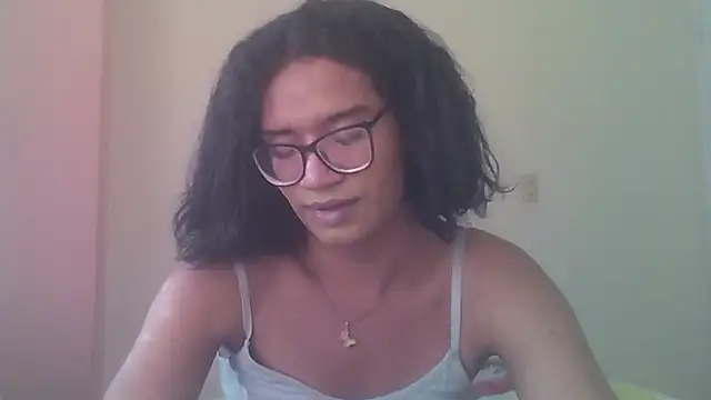 Snapshot of horny_brii chatting on July 28, 2026, 9:47 pm horny brii online show from July 28, 2026, 9:47 pm