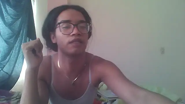 Snapshot of horny_brii chatting on June 25, 2026, 5:29 pm horny brii online show from June 25, 2026, 5:29 pm