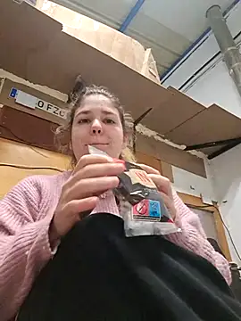 Snapshot of Dulcexpecado chatting on March 25, 2026, 7:02 pm Dulcexpecado online show from March 25, 2026, 7:02 pm