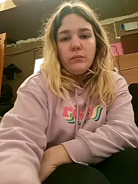 Snapshot of Dulcexpecado chatting on March 15, 2026, 4:25 pm Dulcexpecado online show from March 15, 2026, 4:25 pm