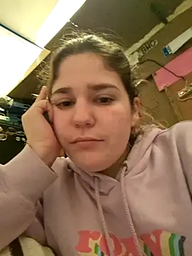 Snapshot of Dulcexpecado chatting on March 16, 2026, 5:16 pm Dulcexpecado online show from March 16, 2026, 5:16 pm