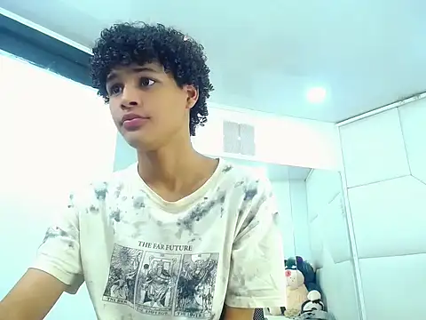 Snapshot of MattyMaxx_ chatting on February 20, 2026, 6:26 am MattyMaxx online show from February 20, 2026, 6:26 am