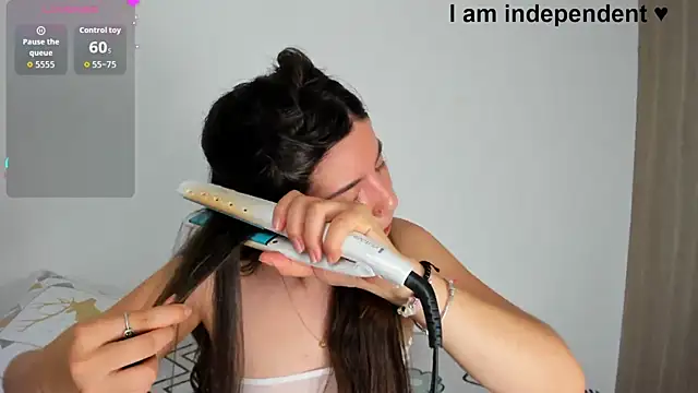 Snapshot of Ashley_Riccio chatting on March 29, 2026, 7:37 pm Ashley Riccio online show from March 29, 2026, 7:37 pm