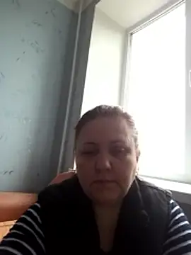 LockyCharm111 online show from February 13, 2026, 7:41 am