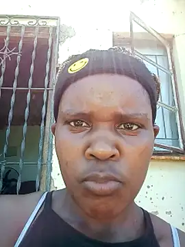 Snapshot of MrsTrina chatting on February 28, 2026, 11:54 am MrsTrina online show from February 28, 2026, 11:54 am