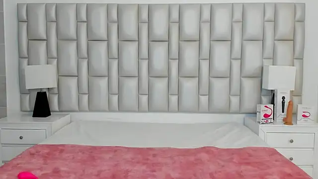 paola katy dicks online show from March 13, 2025, 8:00 pm