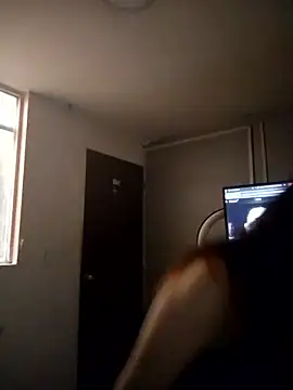 sasha gracee  online show from March 21, 2026, 12:42 pm