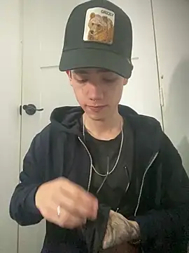 Snapshot of Santi_Princex chatting on February 24, 2026, 4:57 am Santi Princex online show from February 24, 2026, 4:57 am