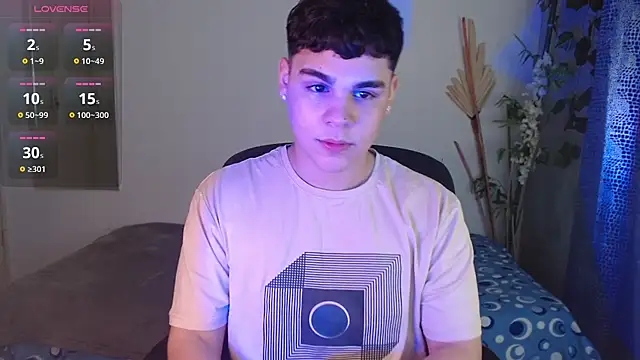 Snapshot of eithan_jonnes chatting on March 25, 2026, 7:57 pm eithan jonnes online show from March 25, 2026, 7:57 pm