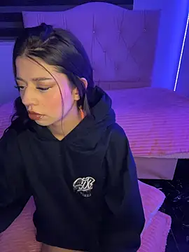 Deva 00 online show from March 26, 2026, 12:42 am