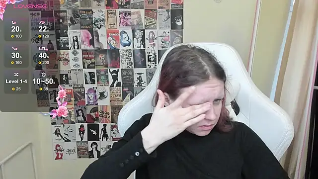 Snapshot of NikolFlostt chatting on March 4, 2026, 1:13 am NikolFlostt online show from March 4, 2026, 1:13 am