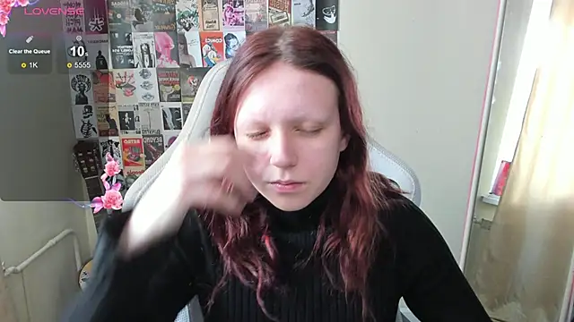 Snapshot of NikolFlostt chatting on March 31, 2026, 1:07 am NikolFlostt online show from March 31, 2026, 1:07 am