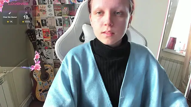 Snapshot of NikolFlostt chatting on April 3, 2026, 1:01 am NikolFlostt online show from April 3, 2026, 1:01 am