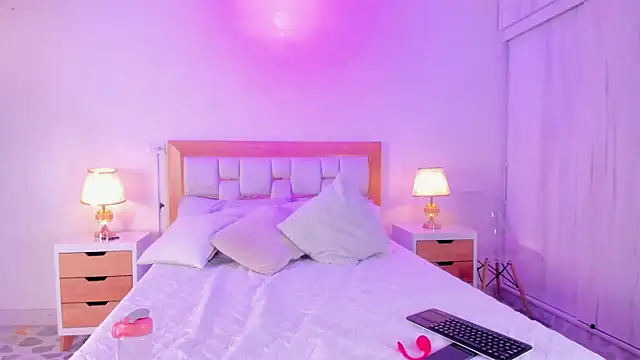 Bunny Blush1 online show from February 12, 2026, 7:02 pm