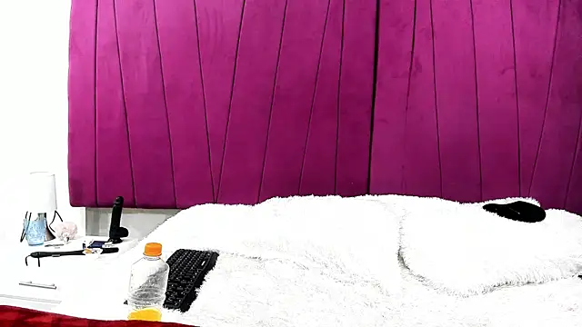 valery slim18 online show from May 15, 2026, 11:47 pm