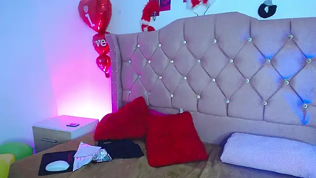 nat evans8 online show from April 5, 2026, 3:46 am