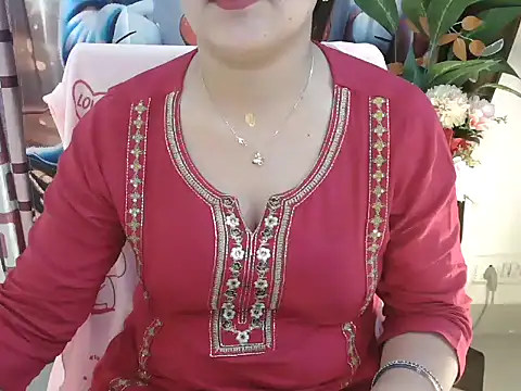  chitranshi online show from May 4, 2026, 5:00 am