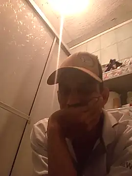 Snapshot of segnini21 chatting on June 11, 2026, 1:49 am segnini21 online show from June 11, 2026, 1:49 am