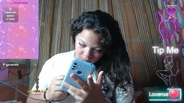 vanuslovelatina online show from March 28, 2026, 11:00 am