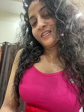 sexysilmy online show from May 2, 2026, 7:08 pm
