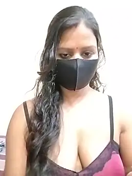 ankita077 online show from May 17, 2026, 5:07 am