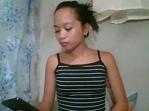 Asianpinay Skinny1818 online show from May 16, 2026, 10:42 pm