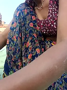 Snapshot of Hot_BihariCouple chatting on February 20, 2026, 10:28 am Hot BihariCouple online show from February 20, 2026, 10:28 am