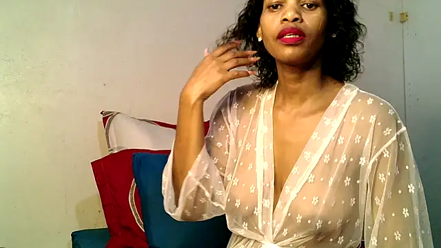 Mabelle Eveline online show from April 27, 2026, 9:29 am