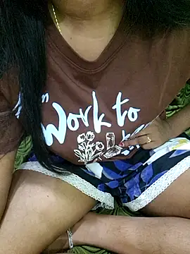 Snapshot of silk_segha chatting on February 12, 2026, 7:02 pm silk segha online show from February 12, 2026, 7:02 pm