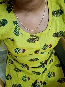 Snapshot of silk_segha chatting on February 24, 2026, 7:26 pm silk segha online show from February 24, 2026, 7:26 pm