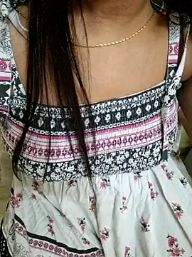 Snapshot of silk_segha chatting on February 19, 2026, 7:00 pm silk segha online show from February 19, 2026, 7:00 pm