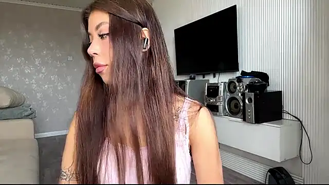 Snapshot of You_Club_Winx chatting on April 24, 2026, 7:21 am You Club Winx online show from April 24, 2026, 7:21 am