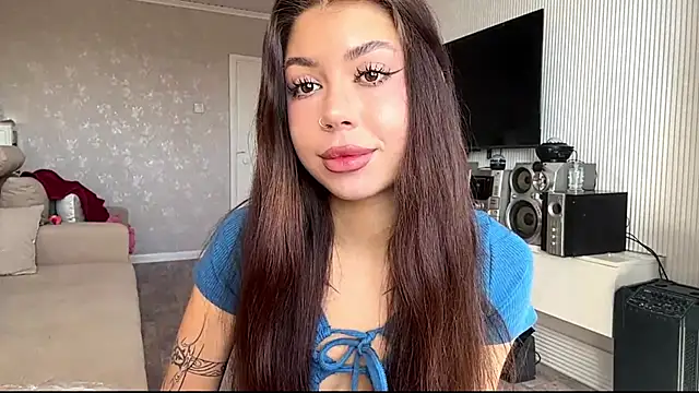 Snapshot of You_Club_Winx chatting on March 28, 2026, 7:09 am You Club Winx online show from March 28, 2026, 7:09 am