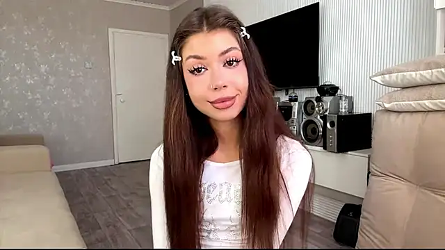 Snapshot of You_Club_Winx chatting on March 21, 2026, 7:09 am You Club Winx online show from March 21, 2026, 7:09 am