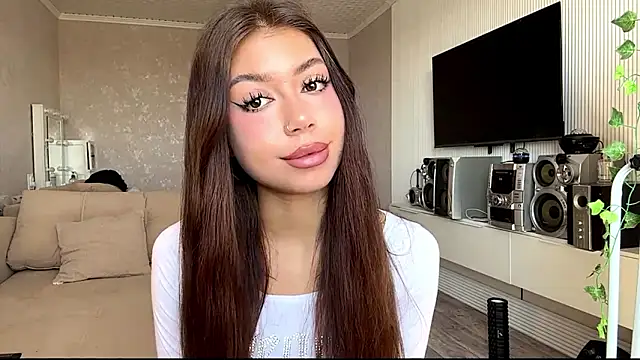 Snapshot of You_Club_Winx chatting on March 23, 2026, 7:08 am You Club Winx online show from March 23, 2026, 7:08 am